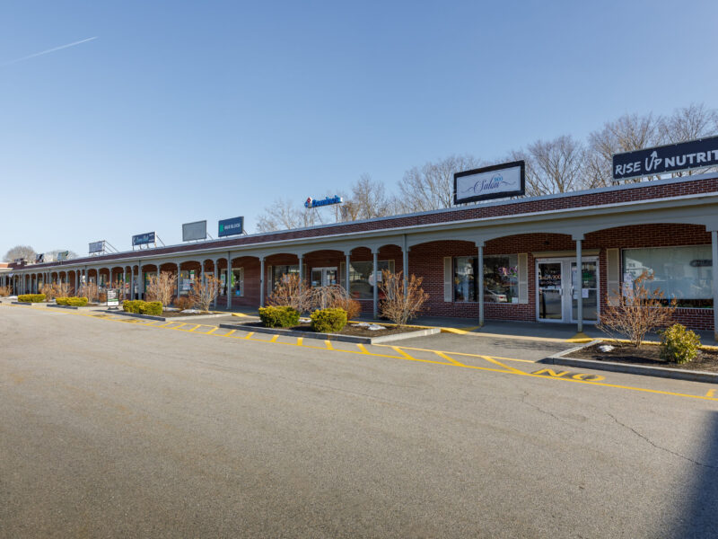 NORTH SMITHFIELD SHOPPING CENTER 900 VICTORY HIGHWAY, NORTH SMITHFIELD