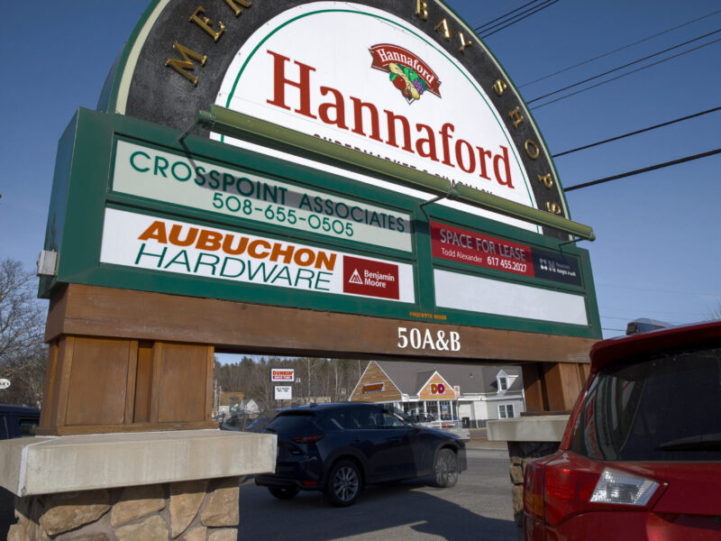 MEREDITH BAY SHOPS 38 NH ROUTE 25, MEREDITH, NH Crosspoint Associates