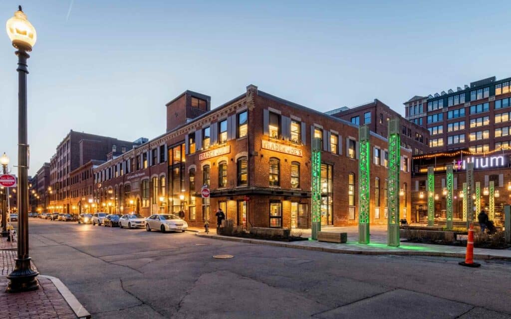 Fort Point Channel Portfolio / Thomson Place