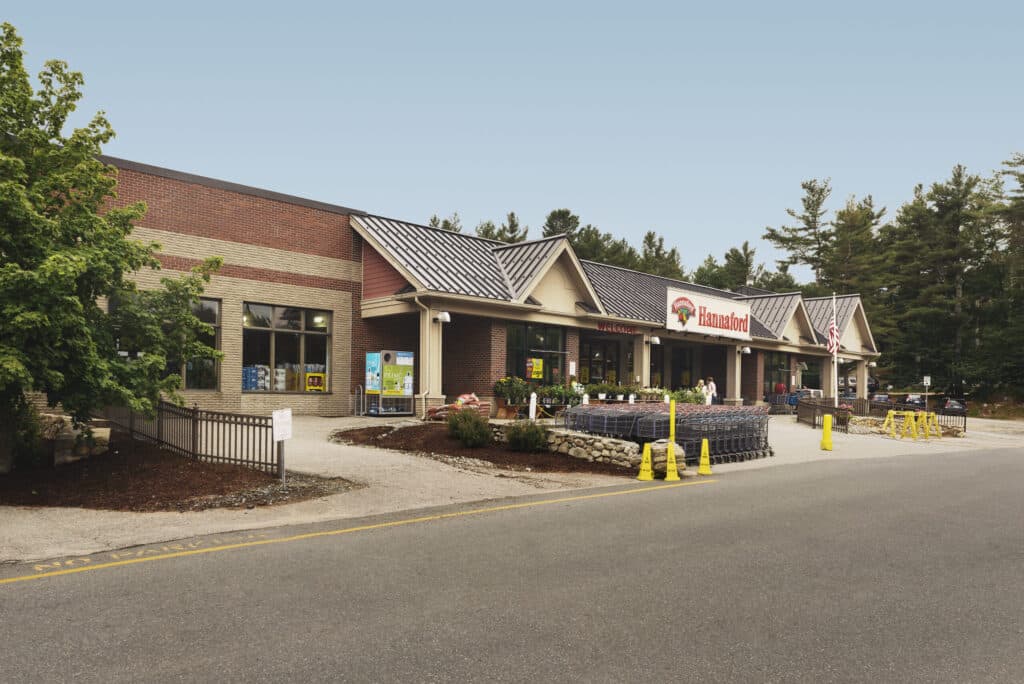 New London Shopping Center