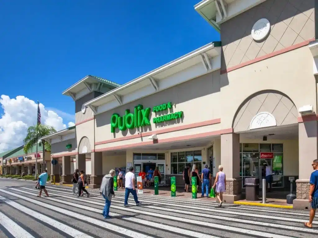 Palm Plaza